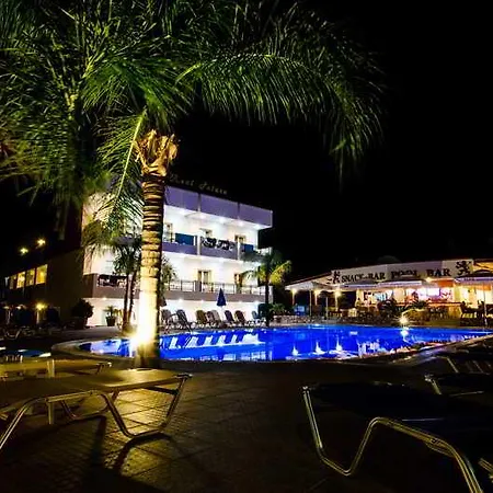Apart Otel Real Palace 3*